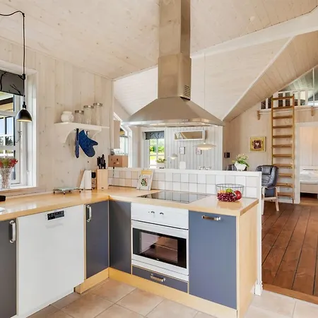 Annemie - 1-8km From The Sea By Interhome